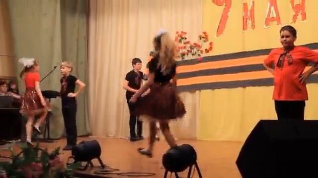 танцевальный коллектив Л Е смотреть онлайн