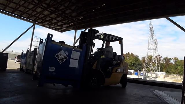 Вибрация В Грузовике. Не Пойму В Чём Проблема смотреть онлайн