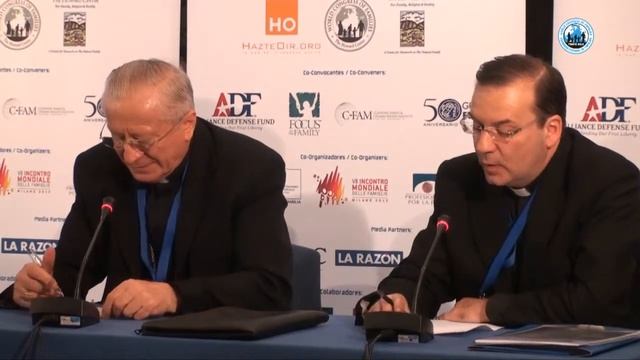 WCF VI - Madrid 2012 - Rueda de prensa. Cardenal Ennio Antonelli смотреть онлайн