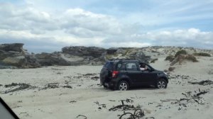 Daihatsu Terios 2 4x4 tackling Gansbaai "die plaat"