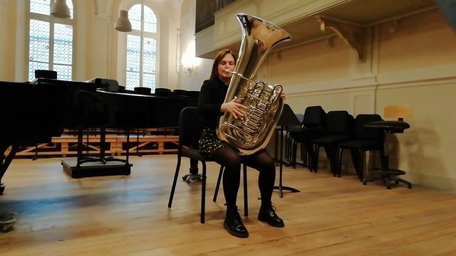 Video Erasmus Ariazzi Sara смотреть онлайн