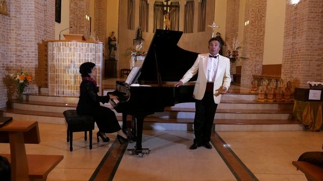 Ave Maria - Schubert - Corrado Amici tenore - Aksinja Gioia Pianoforte смотреть онлайн