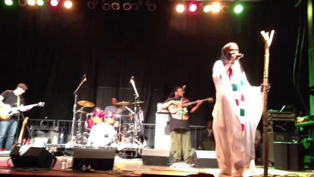 Everton Blender "Ghetto People Song" @ "Austin Reggae Festival" 4/20/14 смотреть онлайн