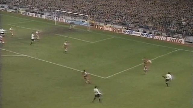 First Division and European goals (Mar 17-18, 1992) смотреть онлайн