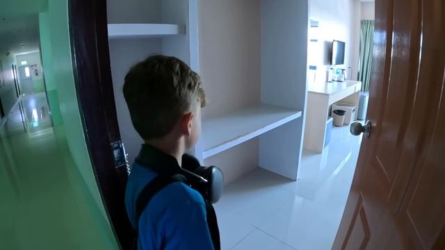 Пхукет 2024 ПОДСТАВА С ЖИЛЬЁМ - переехали в город. Пляжи: Найтон бич, Банана бич. ЦЕНТР Пхукет ВАУ
