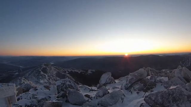 Sunrise with Justin Mt. Adams WMNF смотреть онлайн