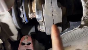 Причины вибрации на фланце F15 М50d и гула (грохота) раздатки из-за конических подшипников BMW Х1