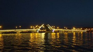 Развод мостов. Благовещенский мост. Петербург
