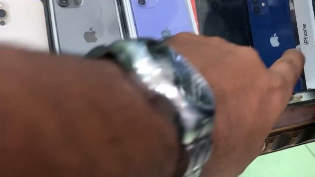 Cheap Used IPhone in 2022 Saudi Arabia #usediphoneprice2022 #iphone14 смотреть онлайн