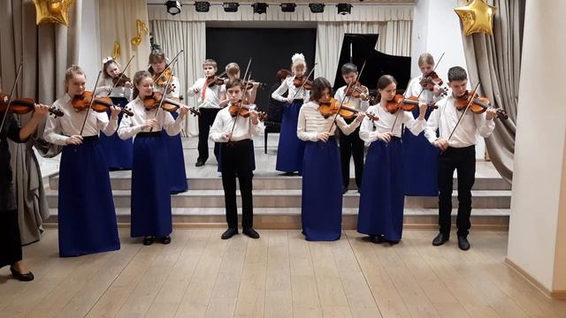 В. Олах КОТЕНОК ,исп. Ансамбль скрипачей ТУТТИ смотреть онлайн