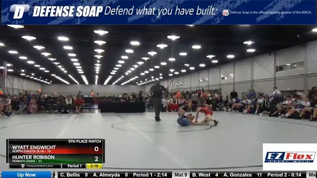Mat 16 100 Wyatt Engwicht North Dakota Blue Vs Hunter Robison Pennsylvania смотреть онлайн