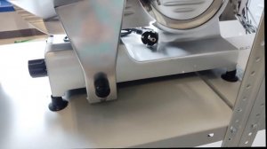 Слайсер профессиональный гастрономический и порционирующий 220 ES-8