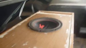 Саб Mac Audio sx10" в самодельном коробе.