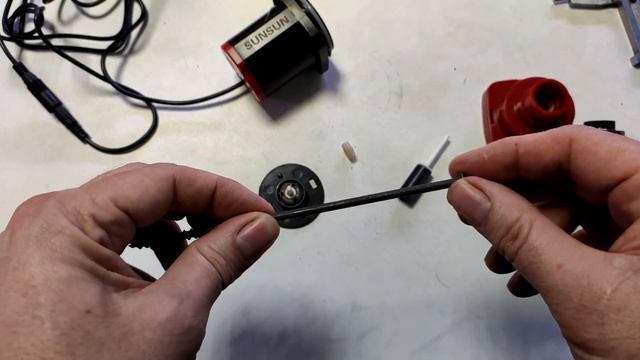 Сломалась керамическая ось импеллера на помпе, устраняем быстро неисправность смотреть онлайн