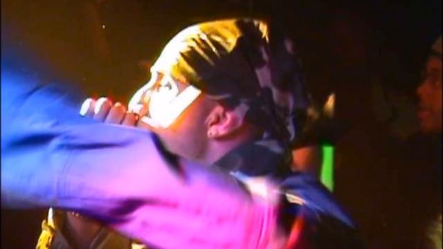 MAC - World War III: Intro смотреть онлайн