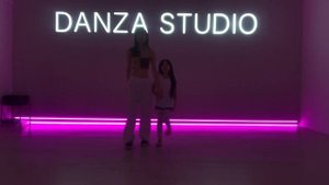 Po jian | Break the cocoon | English Cover by Sati Akura