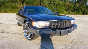 1996 Cadillac Fleetwood on 26" IROCs ,sounds , etc.. TUCKed!!