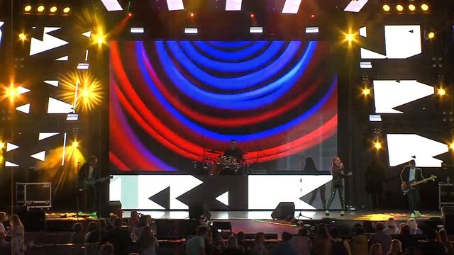 Artik & Asti feat. Артём Качер - Грустный Дэнс ( поёт Виктория Райкина & группа "РайКом",  cover)