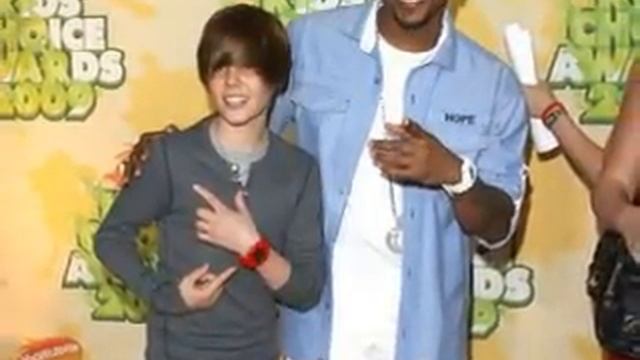 Justin Bieber "One Less Lonely Girl" Single now on iTunes смотреть онлайн