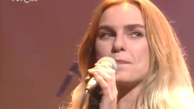 Sam Brown - Walking After Midnight (Live)