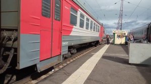 Прибытие электропоезда ЭД9М-0208 на станцию Иланская