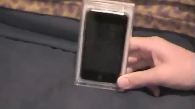 HUGE Contest! IPOD TOUCH 8GB GIVEAWAY! + CASES! смотреть онлайн