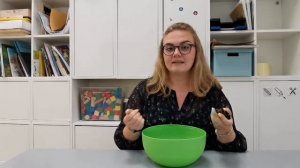 Как научить ребенка стирать свои вещи