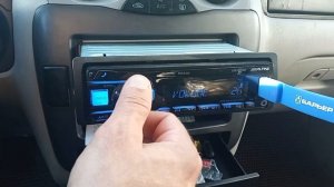 Авто магнитола alpine ute 200 bt CDE 177 185 134 92  BT  IDA X 313 автозвук звук магнитофон процесс