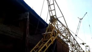 Монтаж стрелы крана РДК-250 с жестким гуськом Санкт-Петербург