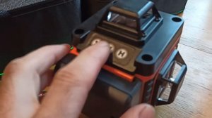 Лазерный уровень Hilda 4d зелёный, обзор