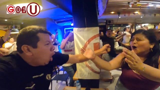 Desde el Festichela - Reacción con HINCHAS - Garcilaso 2-2 UNIVERSITARIO - La Garra del Tunche смотреть онлайн