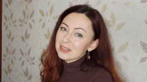 «Стой и свети" – Яна Мкр
(читает Инна Плаксина)