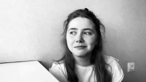 Настя Дягилева. Девушка на мосту