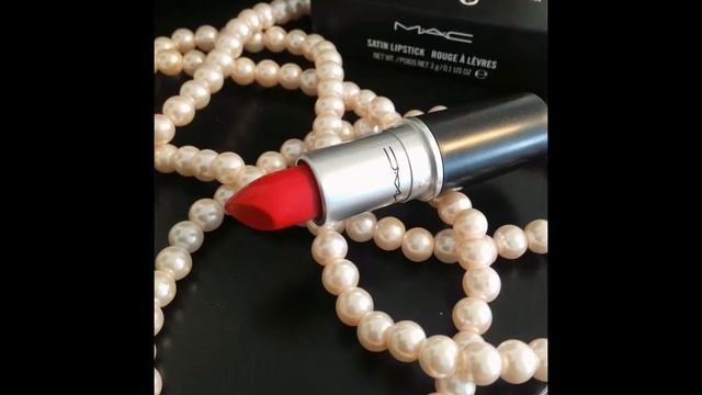 MAC 's Red Lipstick смотреть онлайн