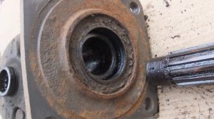 Volkswagen Transporter T3. Замена задней ступицы.