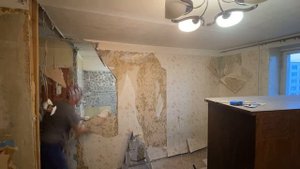 Флиппинг своими руками , делаем ремонт сами , демонтаж стены
