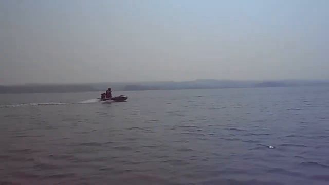 Лодка ПВХ-310, болотоход-15 л.с., 30,2 км/час.