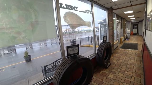 Дальнобойщик В Сша Какие Они Там Стоянки Грузовиков смотреть онлайн