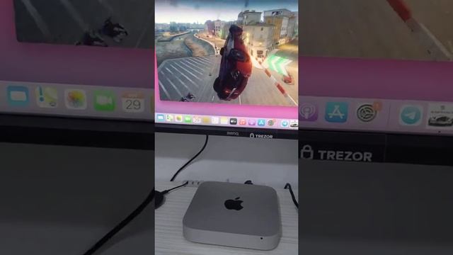 Mac mini 2014 . base model 4gb rams (no ssd) on big sur OS