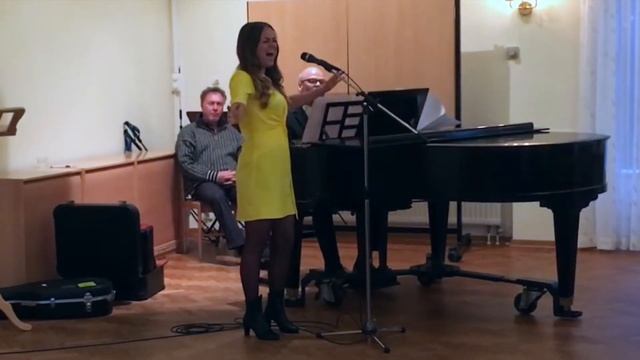 Emma Olsson - Showreel - Singer смотреть онлайн