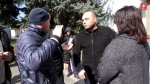 Разборки житомирских активистов под областной прокуратурой: А ты кто такой? - Житомир.info