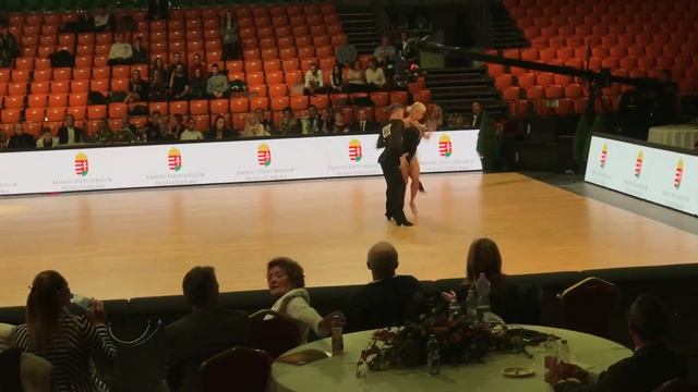 2017 WDSF World Open Latin Györ | solo Samba | Paul Moldovan & Cristina Tatar смотреть онлайн