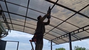 14000 рублей за три часа работы электриком на себя.