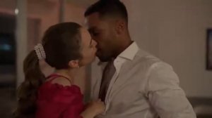 Emily in Paris Season 2 Episode 7 Emily and Alfie Kiss Scene.