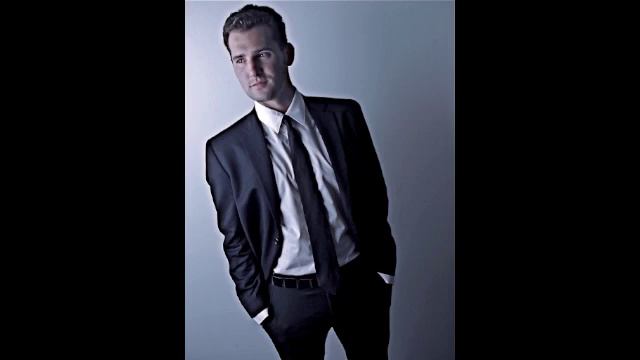 Have Yourself A Merry Little Christmas - Chris Pinnella смотреть онлайн