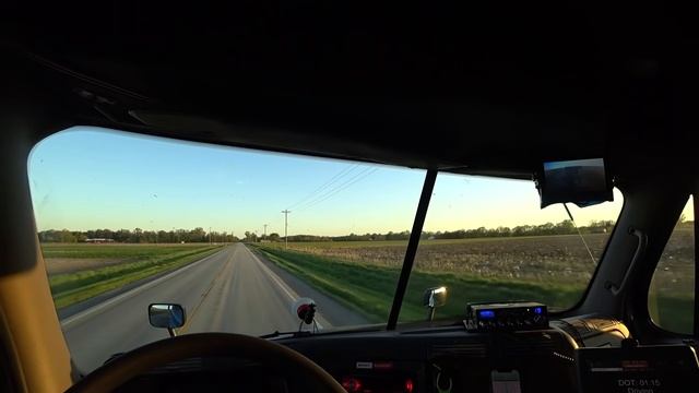 Негабаритный Груз Комбайн Джонн Дирр Широкий Дальнобой смотреть онлайн