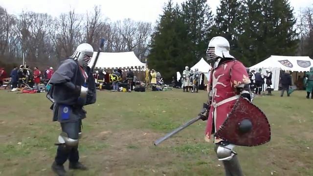 Duke Edward vs Ivan Valfrekr. Nov 2013 100 Minutes War East Kingdom SCA Fighting