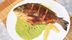 Дорадо жареная на сковороде