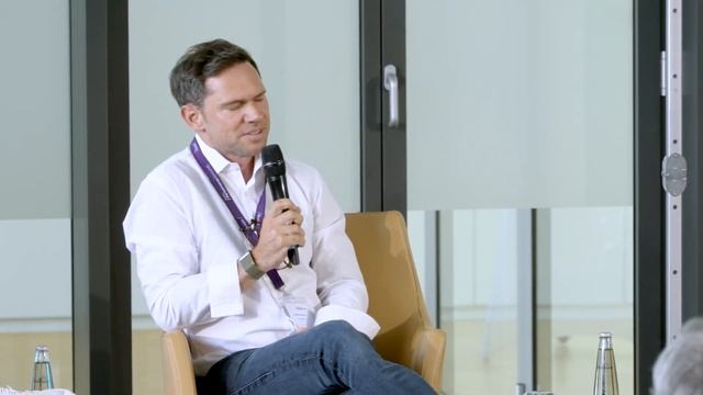 Die Baader Bank öffnet ihre Türen 2023 - Panel: aktuelle Trends in der Vermögensverwaltung смотреть онлайн