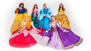 Аниматоры Принцессы от студии детских праздников Банана Шоу.